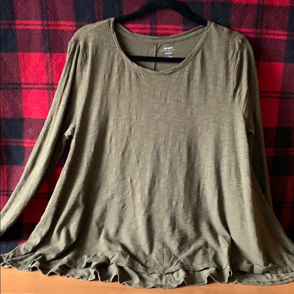Long sleeve swing tee. Size M.